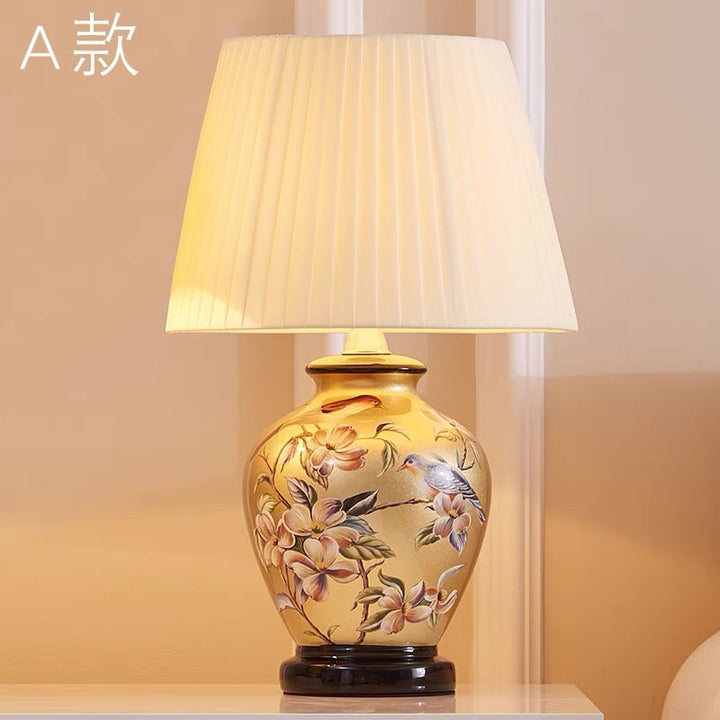 Elegante Florale Tischlampe