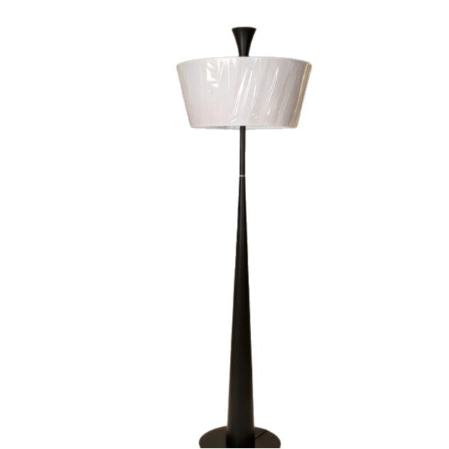 Elegante Stehlampe mit einzigartigem Design