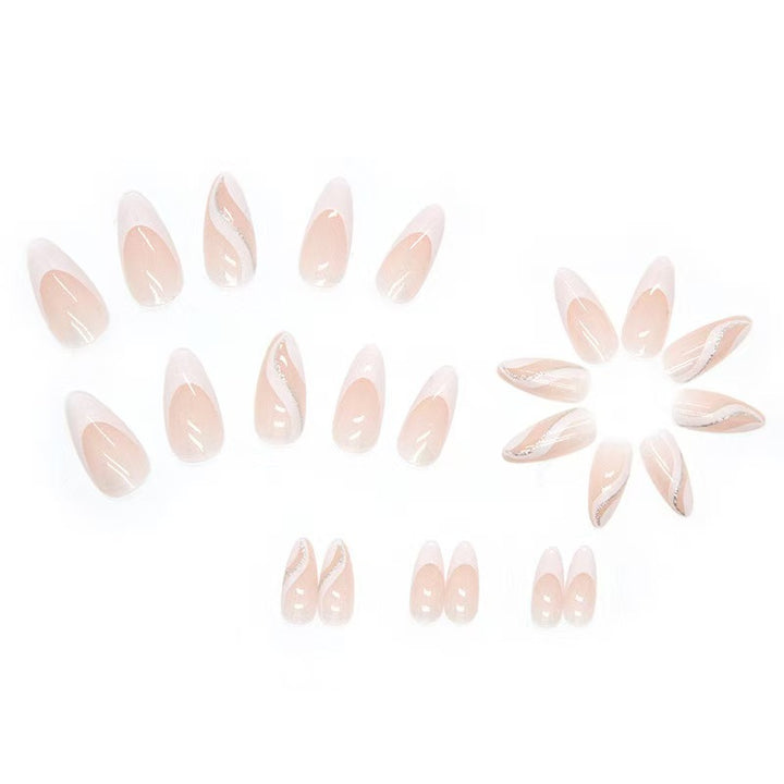 Elegantes Stiletto-Nagelkunst-Set mit Glitzerakzenten Karnz