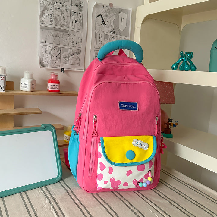Stilvoller Multi-Taschen-Rucksack mit lustigen Akzenten Karnz
