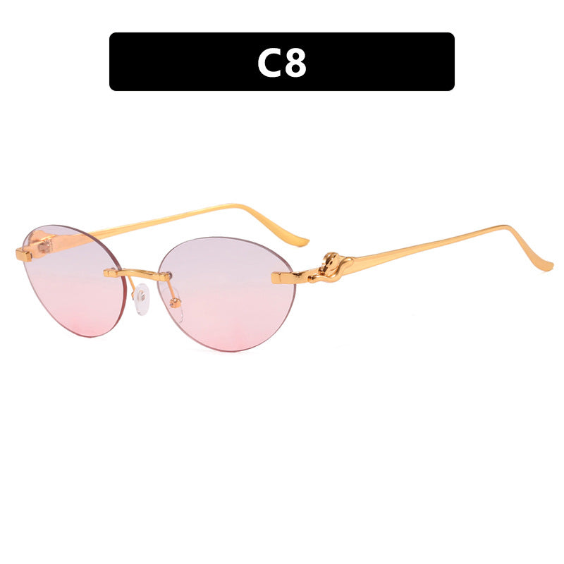 Damen runde Sonnenbrille mit elegantem, halbtransparentem Rahmen und modischen Details Karnz