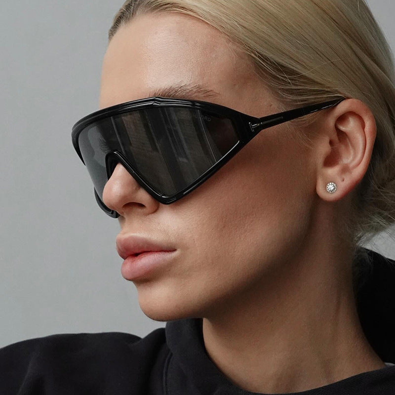 Damen Sport Sonnenbrille mit aerodynamischem Design und UV-Schutz Karnz