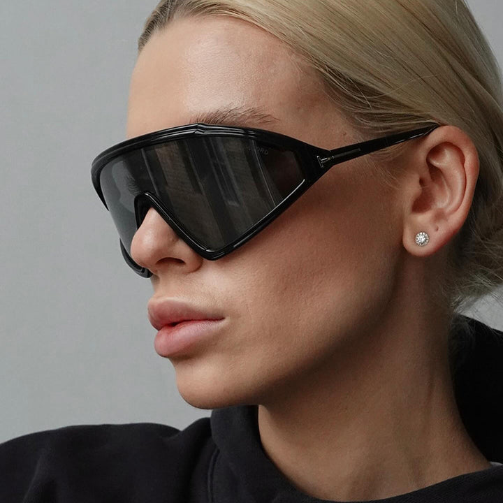Damen Sport Sonnenbrille mit aerodynamischem Design und UV-Schutz Karnz