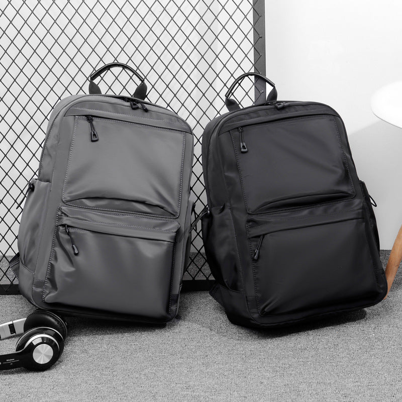 Technologisch verbesserter urbaner Rucksack Karnz