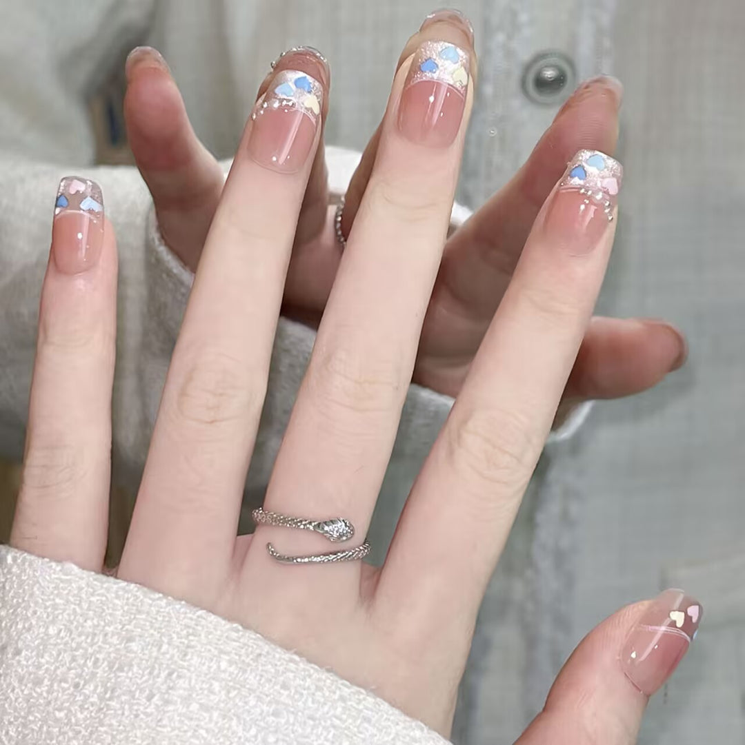 Künstlerisches Floral Press-On Nagelset Karnz