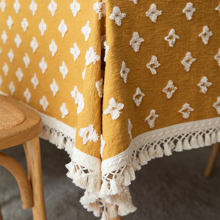 Elegante fransierte Tischdecke für das Zuhause
