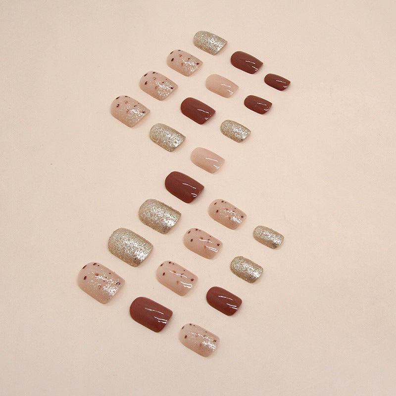 Trendy Nagelkunst Kollektion Karnz