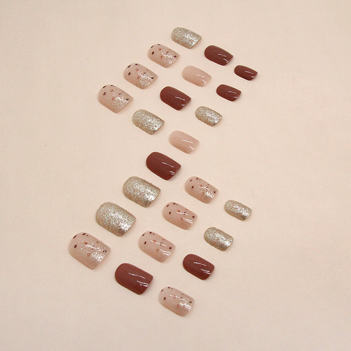 Trendy Nagelkunst Kollektion Karnz