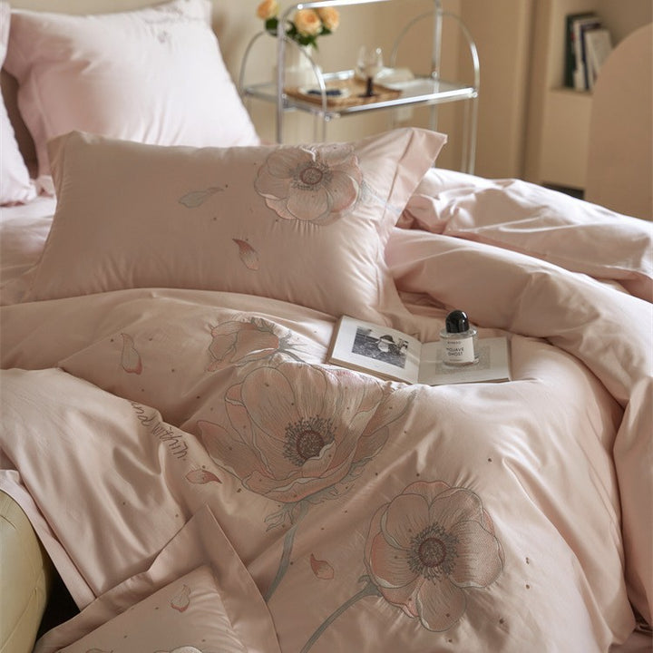 Satin-Bettwäsche-Garnitur mit floraler Relief-Stickerei und samtigem Glanz Karnz