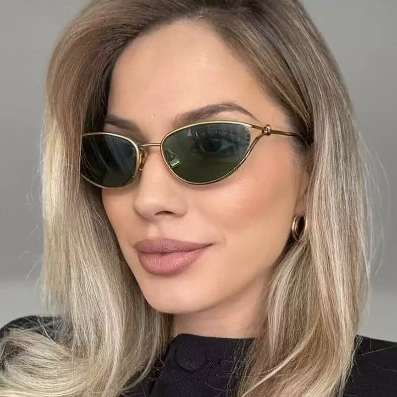 Damen Cat-Eye Sonnenbrille mit elegantem goldenen Rahmen und polarisierten Gläsern Karnz