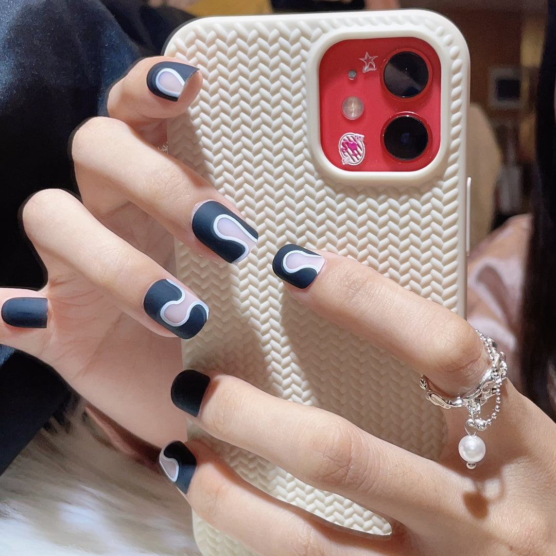 Einzigartiges Mattes Press-On Nagelset