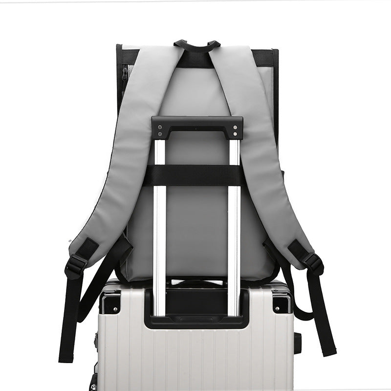 Stylische Rolltop-Rucksack Karnz