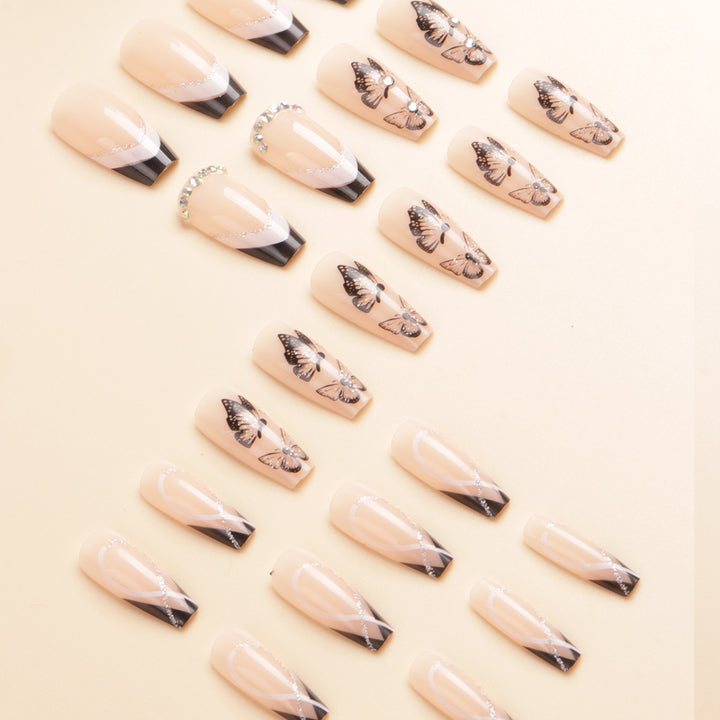 Künstlerische Lange Stiletto Press-On Nagelkunst mit Schmetterlingsdesign Karnz