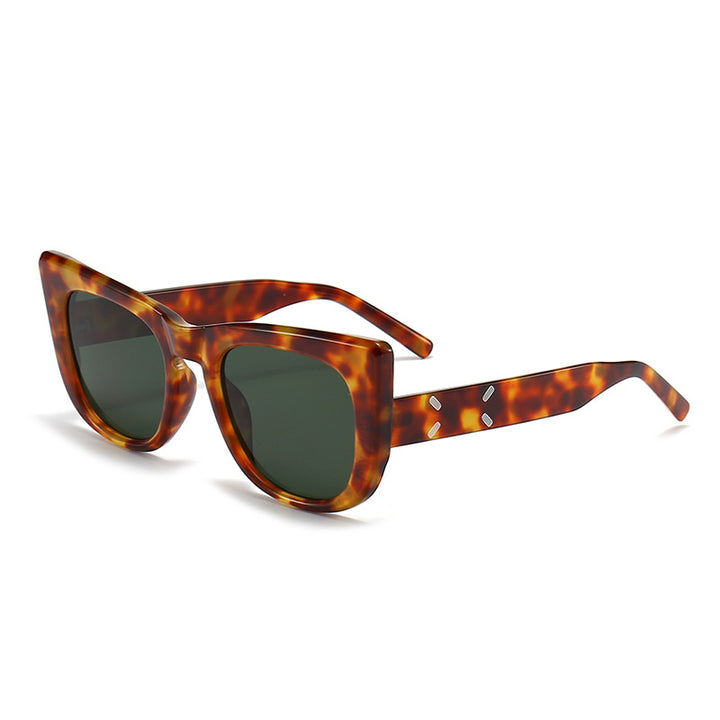 Damen moderne oversized Sonnenbrille im einzigartigen Design Karnz