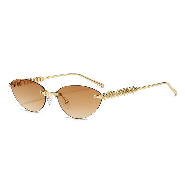 Damen modische Brille mit spitzen Akzenten Karnz