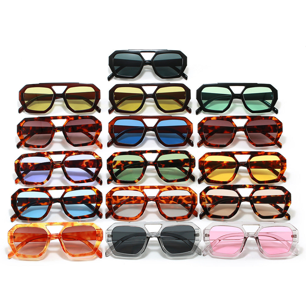 Damen geometrische Sonnenbrille im extravaganten Design Karnz