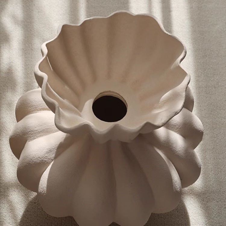 Elegante Blumengeformte Dekorative Vase
