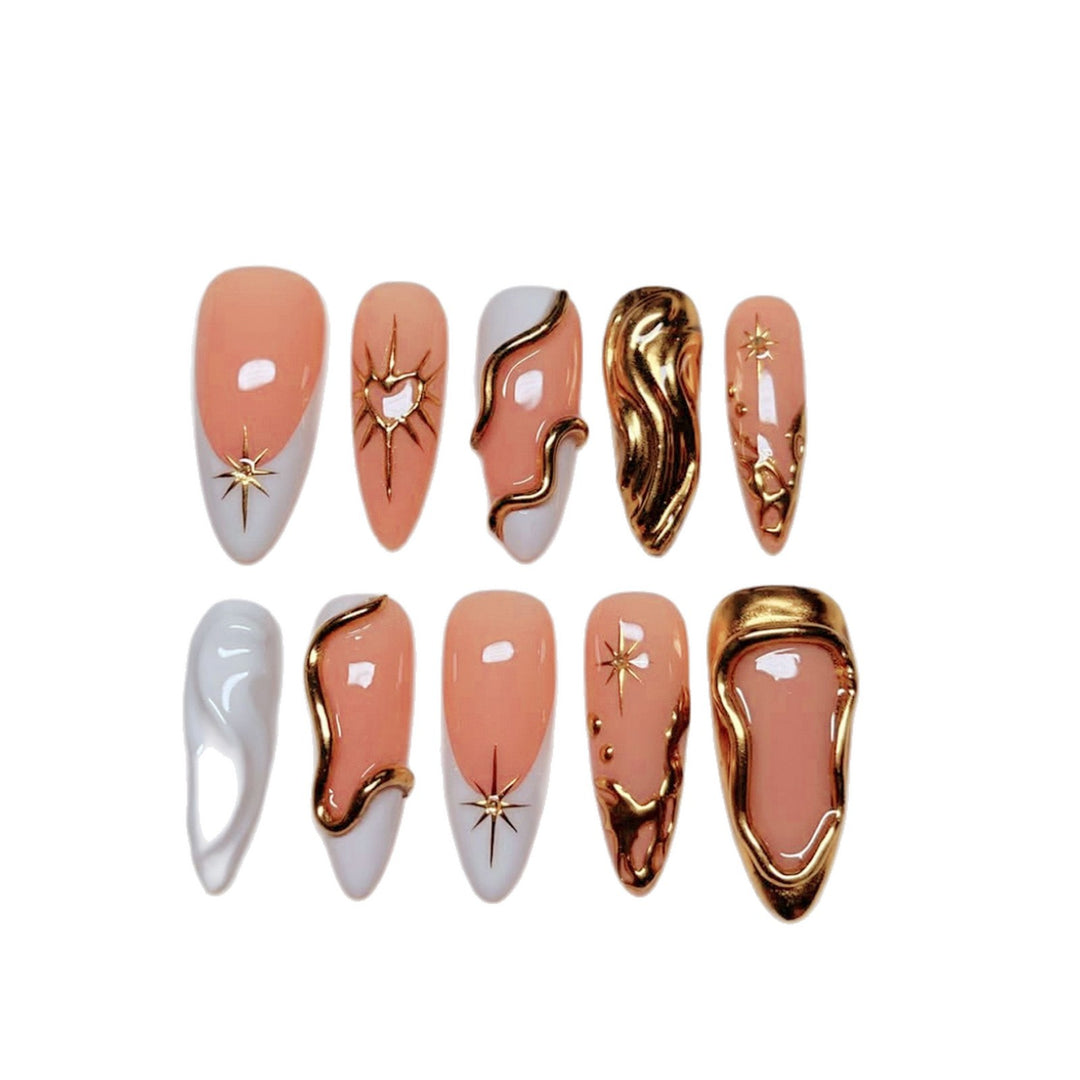 Künstlerisches Nageldesign Karnz