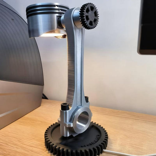 Stilvolle Tischlampe im Automobil-Design Karnz