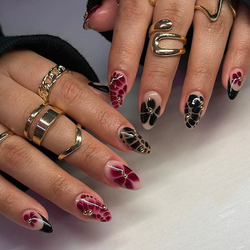 Künstlerische Stiletto Press-On Nail Art