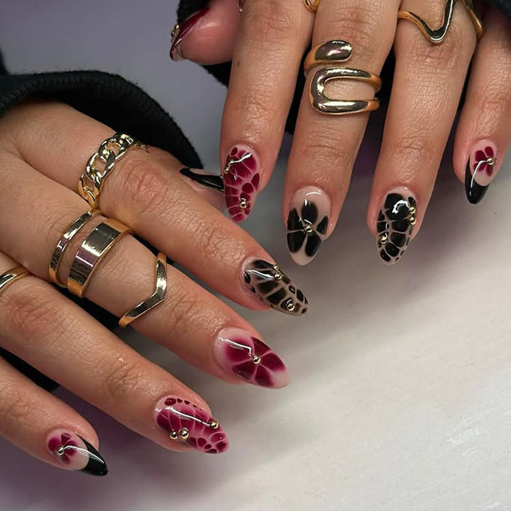 Künstlerische Stiletto Press-On Nail Art
