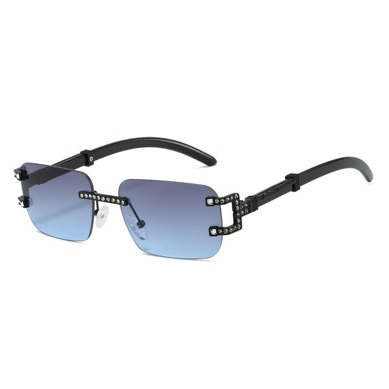 Damen Designer-Sonnenbrille mit einzigartigem Schmuckdetail Karnz