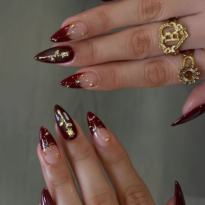 Elegantes Stiletto-Nailart-Set Karnz