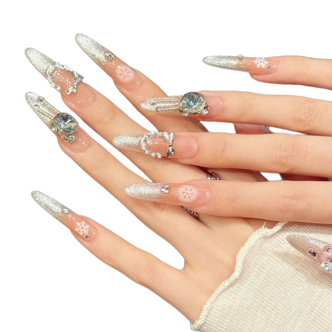 Elegantes Press-On-Nagelkunst-Set mit atemberaubenden Glitter- und Kristallakzenten