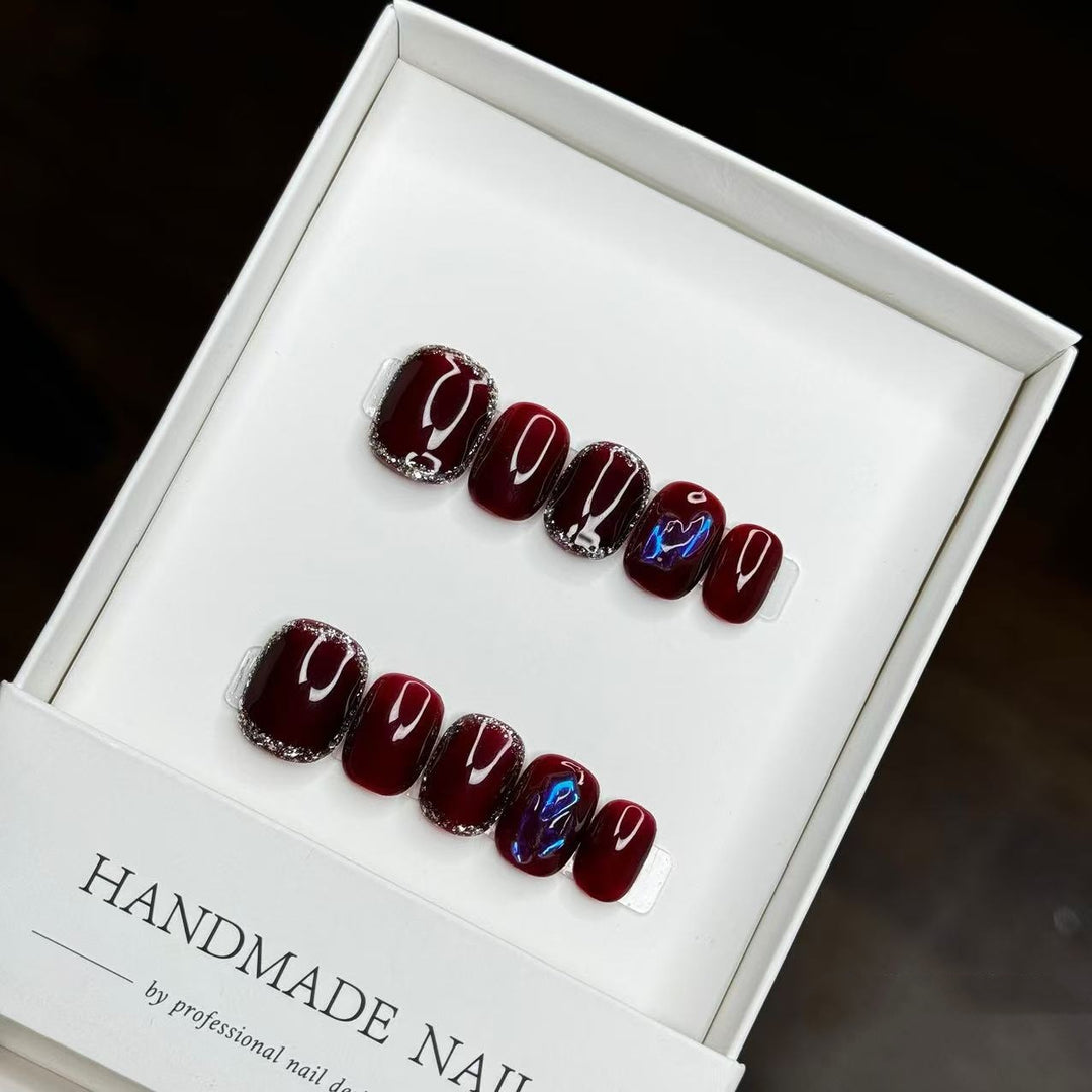 Künstlerisches Press-On Nagelset mit einzigartigem glänzendem Finish