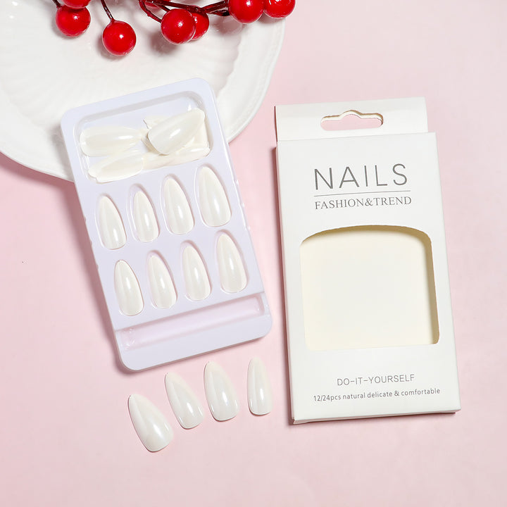 DIY natürliche Press-On Nagelspitzen Karnz