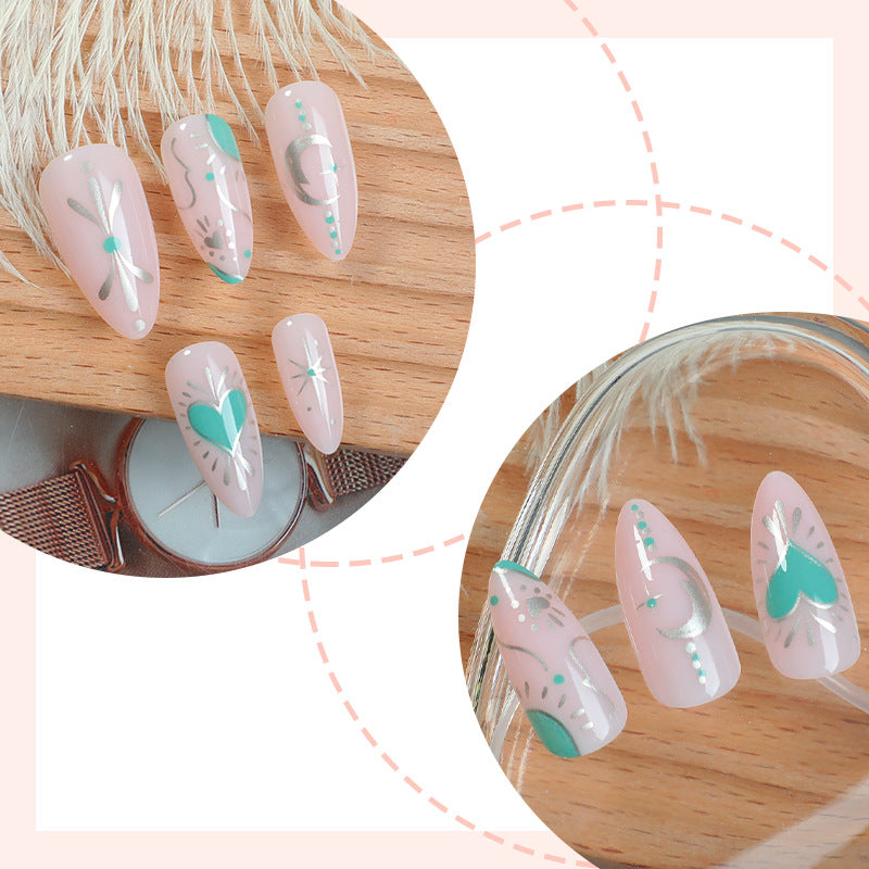 Künstlerisches Press-On-Nagelset mit stilvollen Blumen- und Edelstein-Designs Karnz