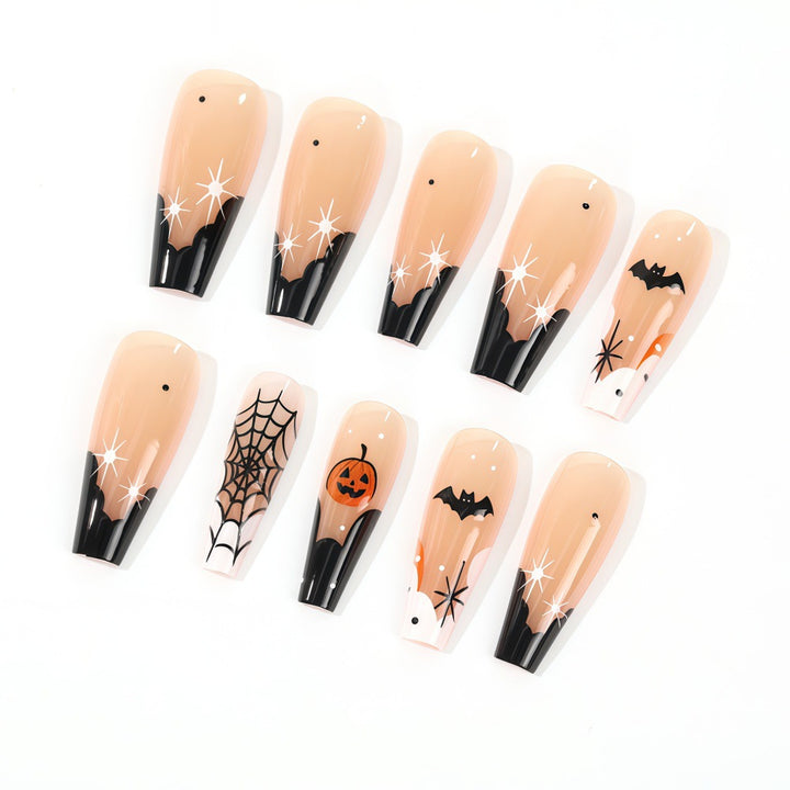 Kreatives Halloween-Nageldesign Karnz