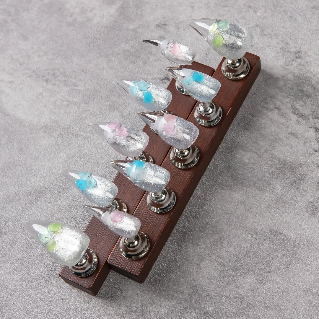 Luxuriöses künstlerisches Stiletto Press-On-Nagelset