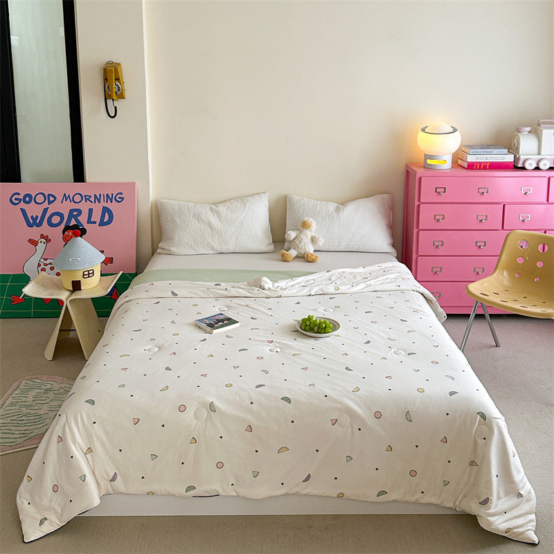 Gesteppte Kinderbettdecke mit niedlichem Tierprint und leichter Microfaserfüllung