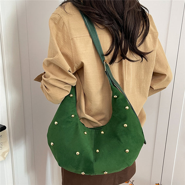 Texturiertes Wildleder Hobo Bag mit dekorativen Nieten Karnz
