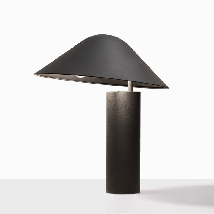 Moderne Minimalistische Tischlampe mit einzigartigem Schattendesign