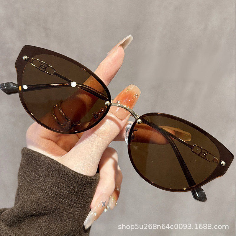 Stylische Katzenaugen-Sonnenbrille