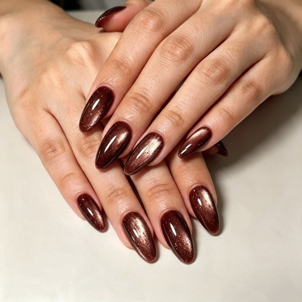 Kunstnägel mit Stilvollem Ombre-Effekt Karnz