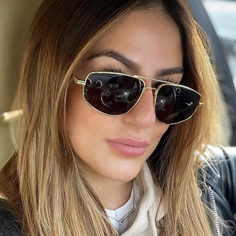Damen geometrische Sonnenbrille mit hochwertigem Metallrahmen und polarisierenden Gläsern Karnz