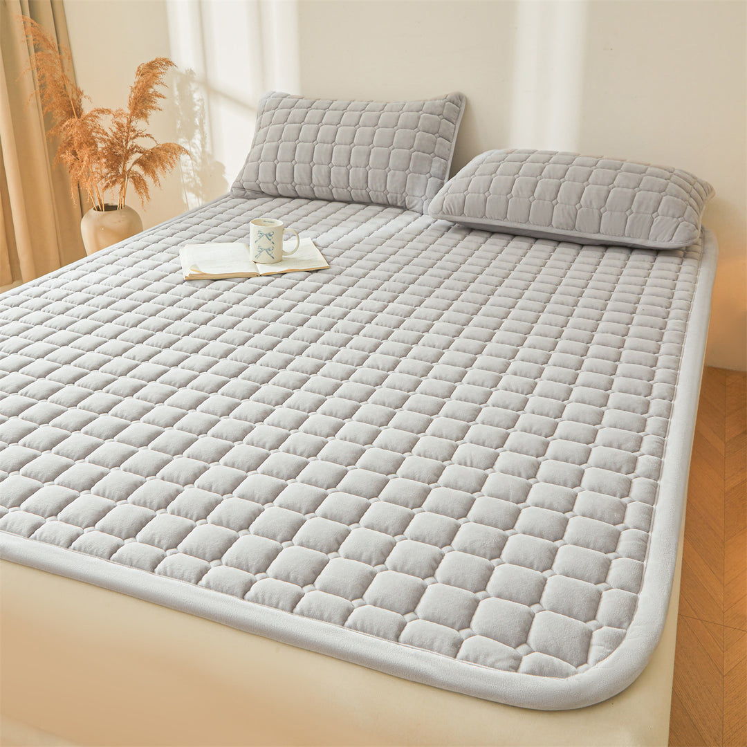 Niedlicher Cartoon Tier Quilted Matratzenauflage