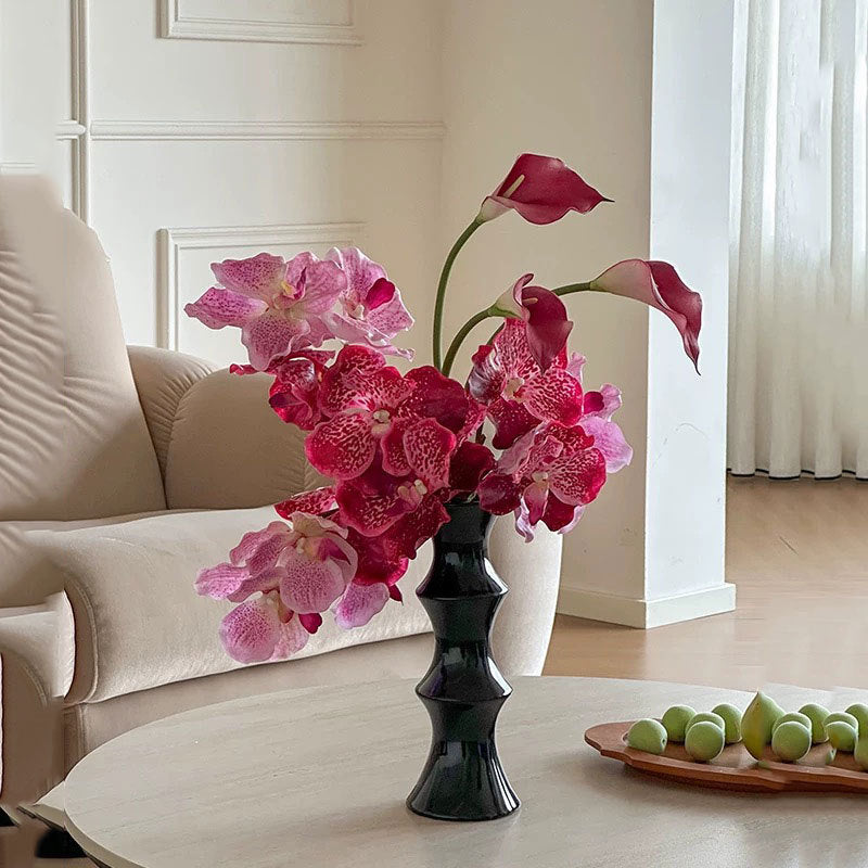 Stilvolle dekorative Kunststoffvase
