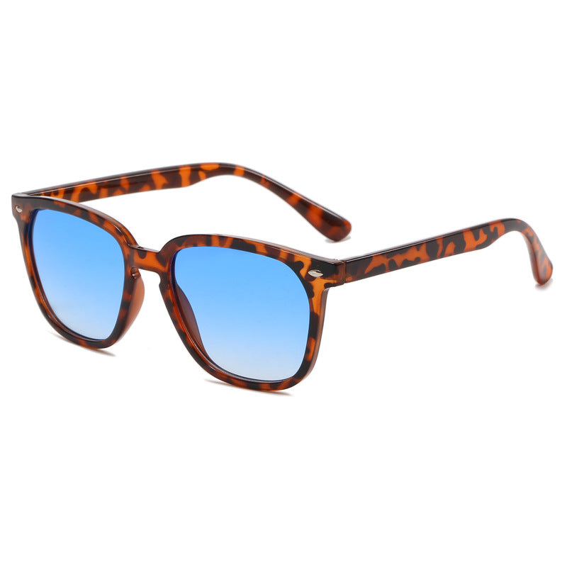 Damen zeitgenössische Sonnenbrille mit elegantem Schilddesign Karnz