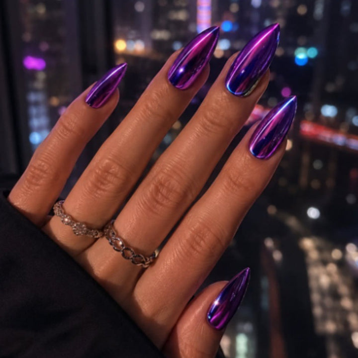 Glänzendes Stiletto Press-On Nägel Set Karnz