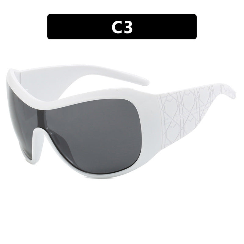 Damen Sportsonnenbrille mit breitgeschütztem Rahmen und polarisierenden Gläsern Karnz