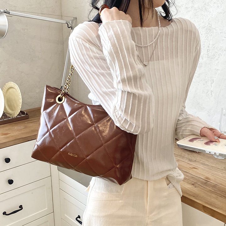 Gepolsterte Kunstleder Schultertasche Karnz
