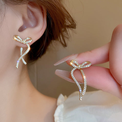 Elegantes Ohrringe Karnz