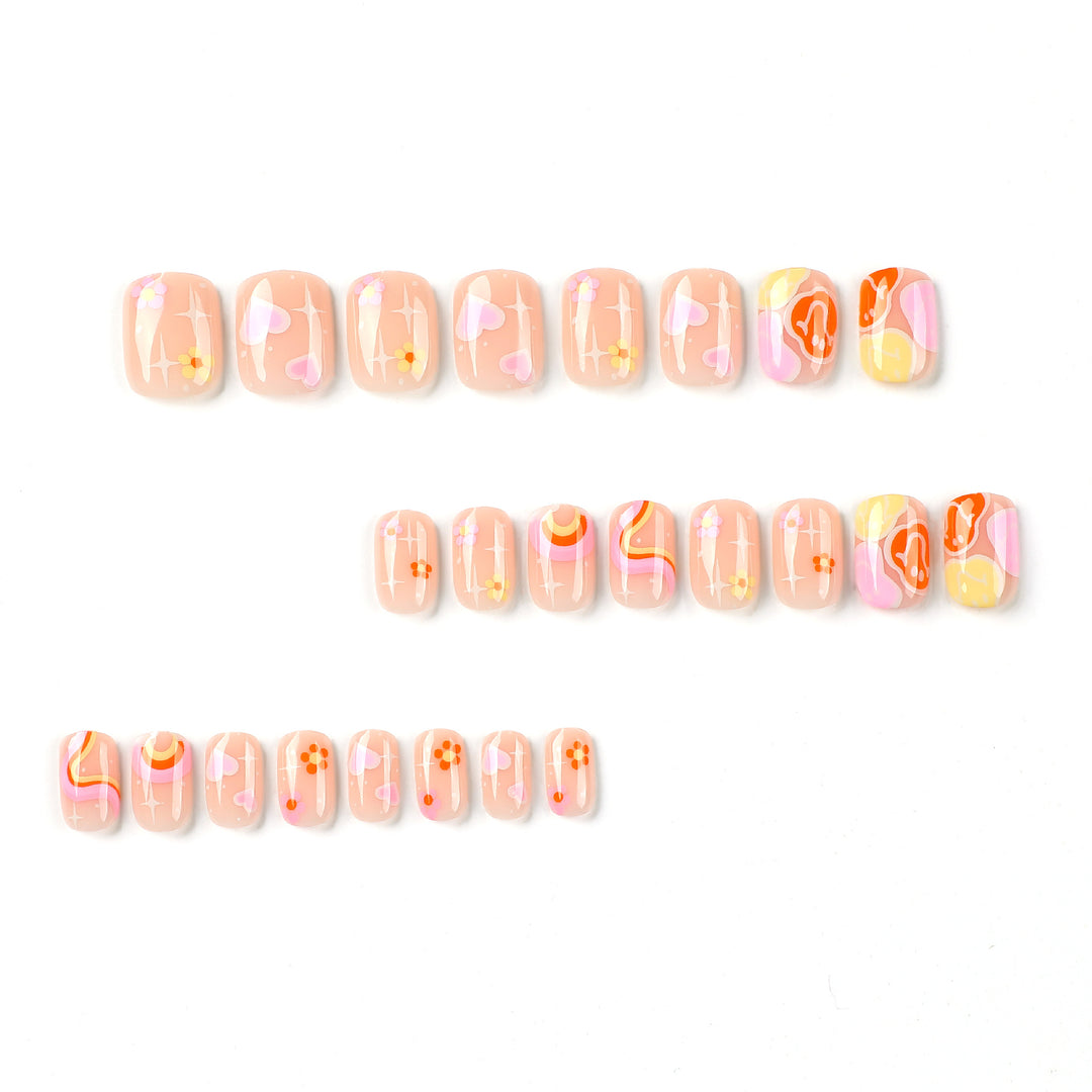 Kreative Nageldesigns mit bunten Mustern Karnz