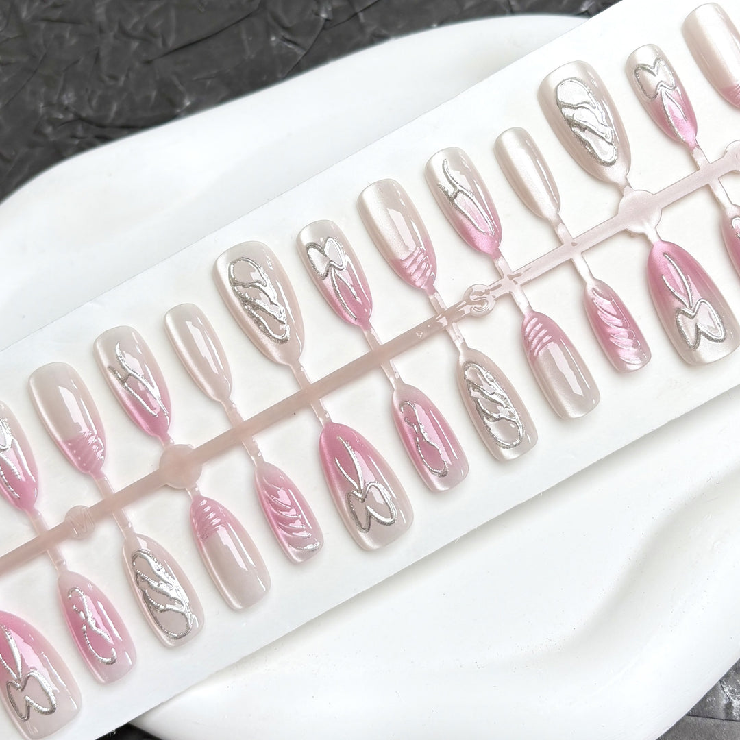 Press-On Nagelkunst Set mit eleganten Stilen