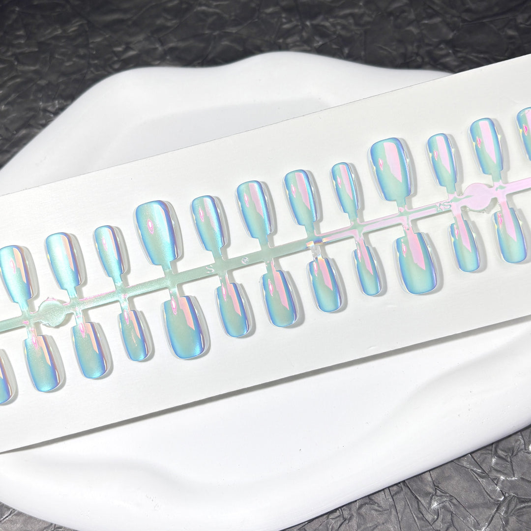 Iridescent Press-On Nagelkunst Set
