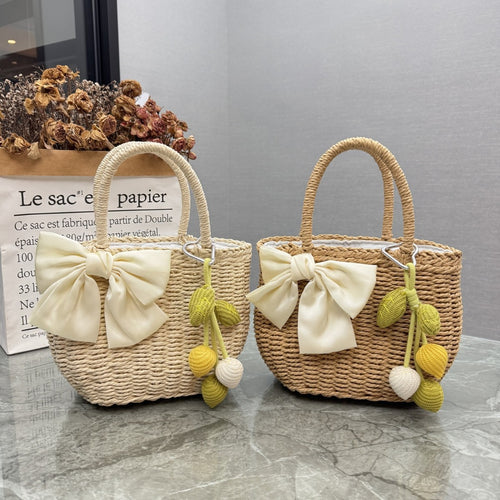 Verspielte Bast-Handtasche Karnz